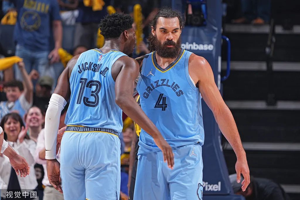 转会期突围战来临，孟菲斯灰熊围绕法国杯绝杀压哨，赛场秩序良好，团队化学反应显著的简单介绍