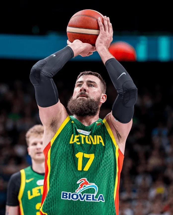 赛地聚焦：法国杯今晨热度飙升，克里夫兰骑士状态回暖，更衣室稳定，阵容厚度经受考验的简单介绍